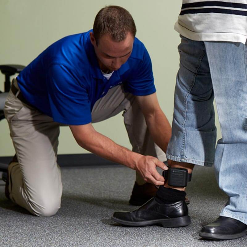 Service Provider Installing a SCRAM CAM Bracelet